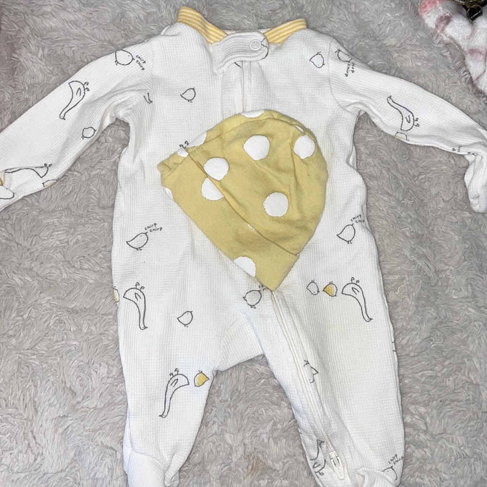 cute baby onesie w beanie